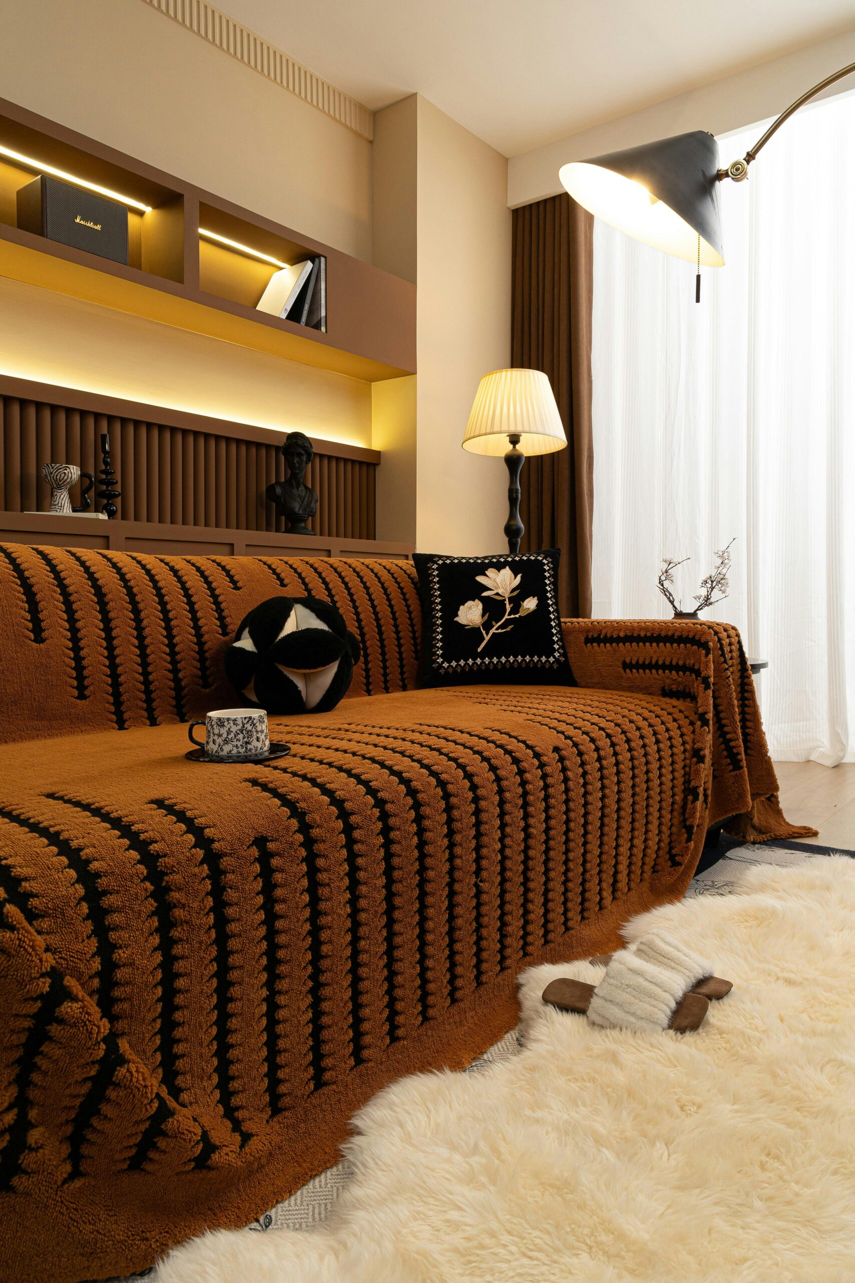 pexels-slipcoverkas-30778602 pexels-slipcoverkas-30778602